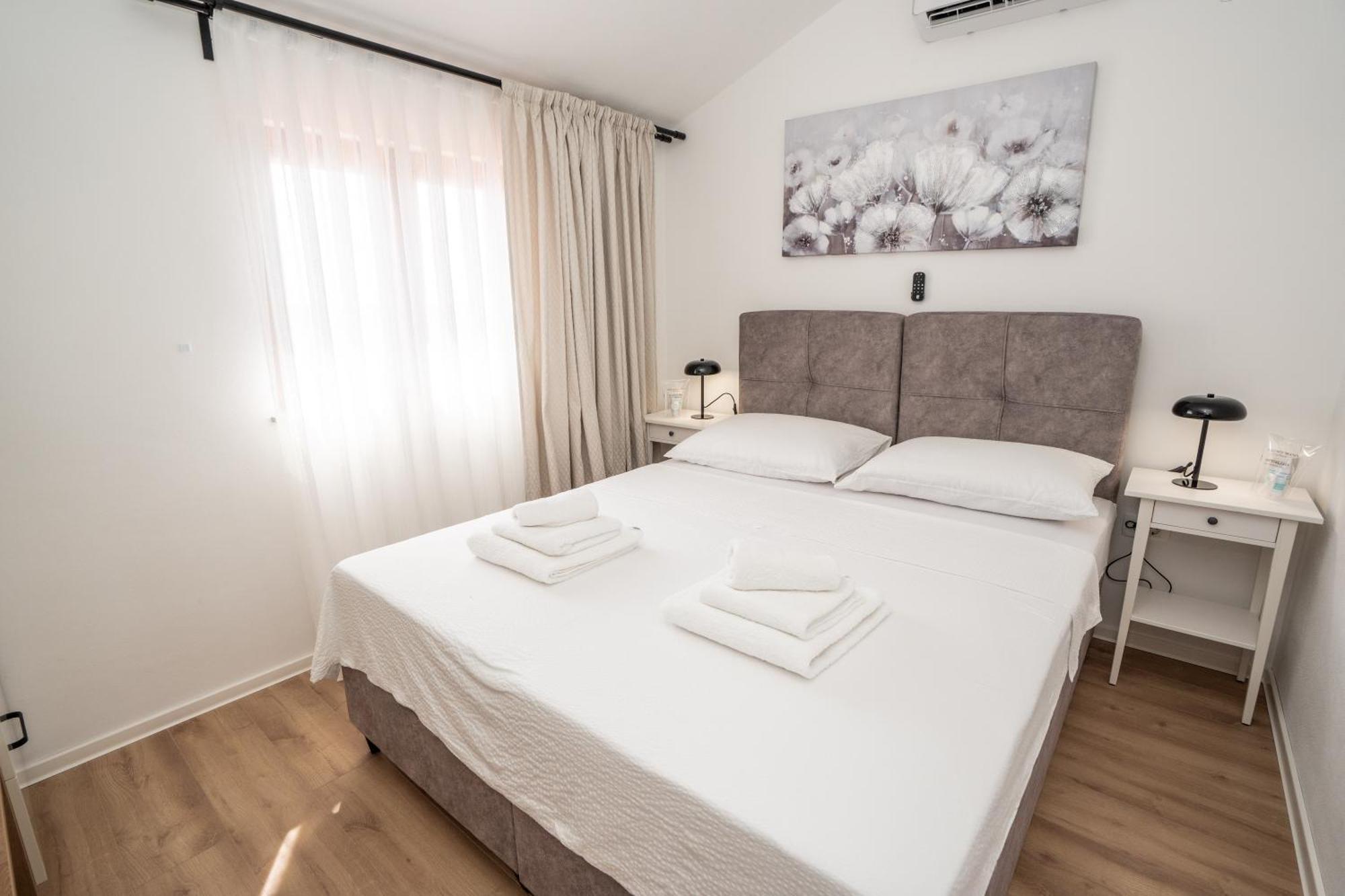 Villa Kamia With Private Heated Pool And Electric Vehicle Adapter Zubovici Bagian luar foto