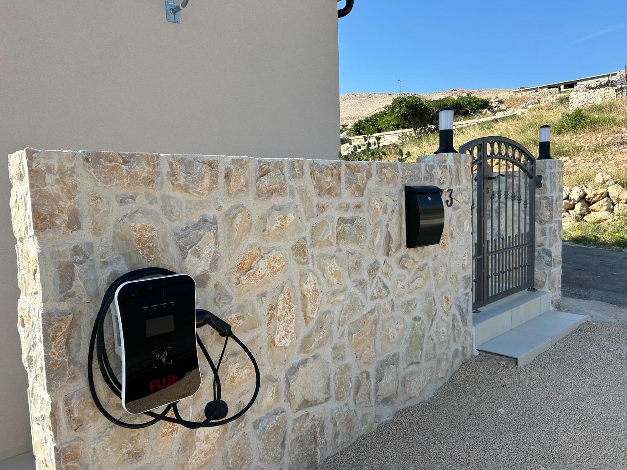 Villa Kamia With Private Heated Pool And Electric Vehicle Adapter Zubovici Bagian luar foto